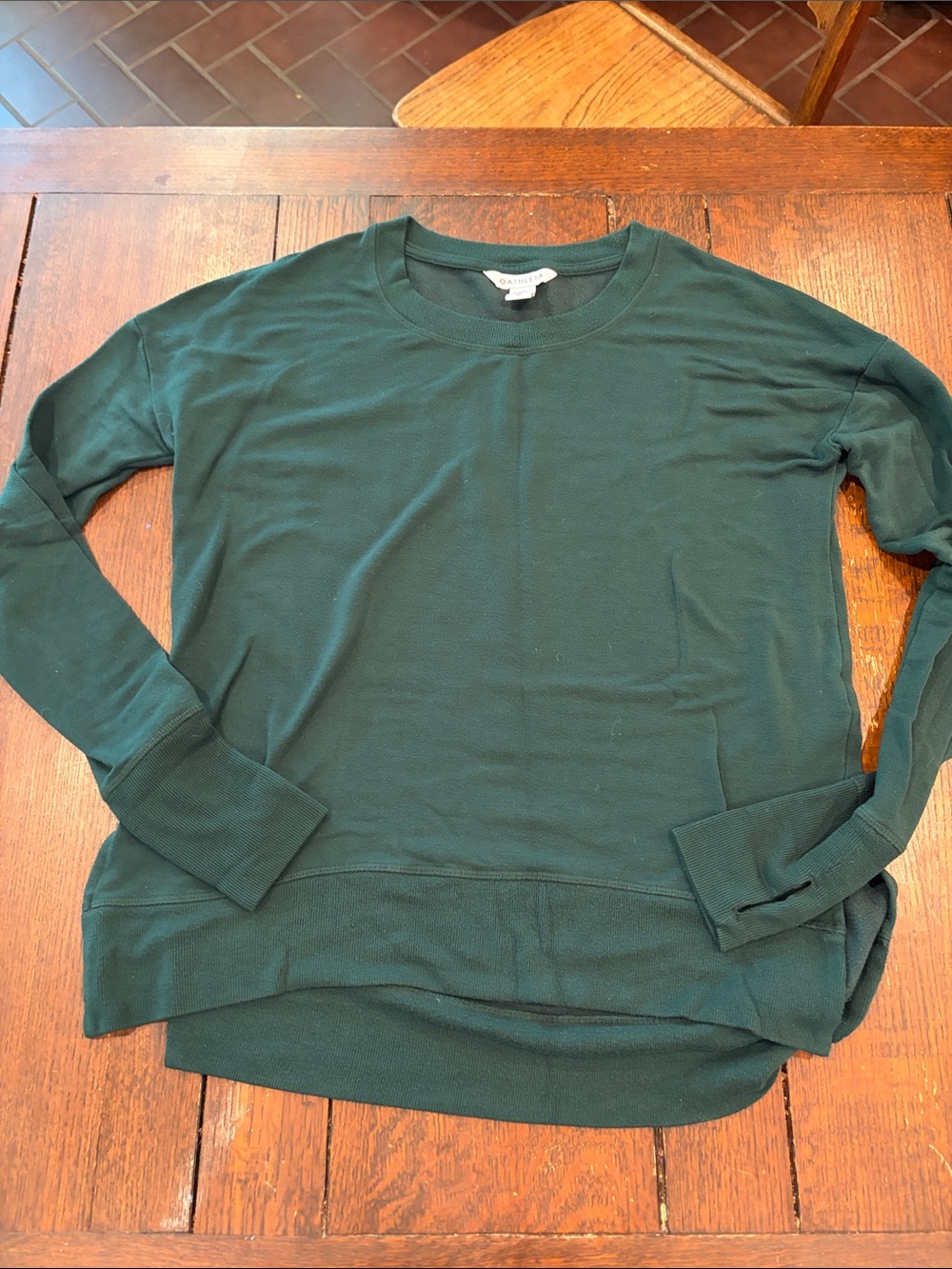 Athleta Women’s XS emerald green long sleeve